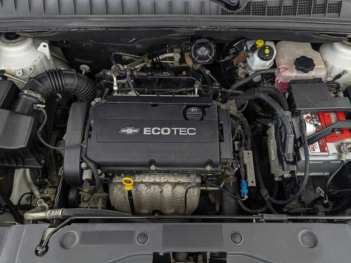 Chevrolet Orlando с пробегом — 2012 год. Фото: #8