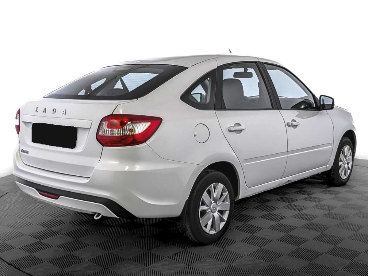 Lada (ВАЗ) Granta с пробегом — 2023 год. Фото: #4