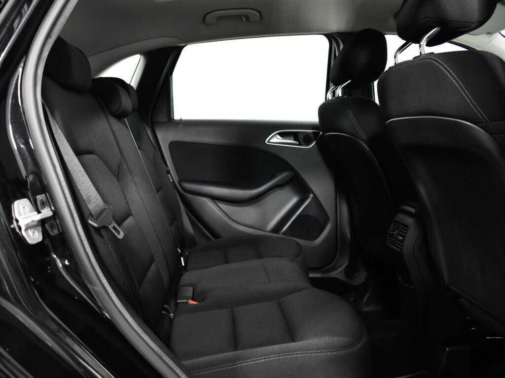 Mercedes-Benz B-Класс с пробегом — 2014 год. Фото: #9