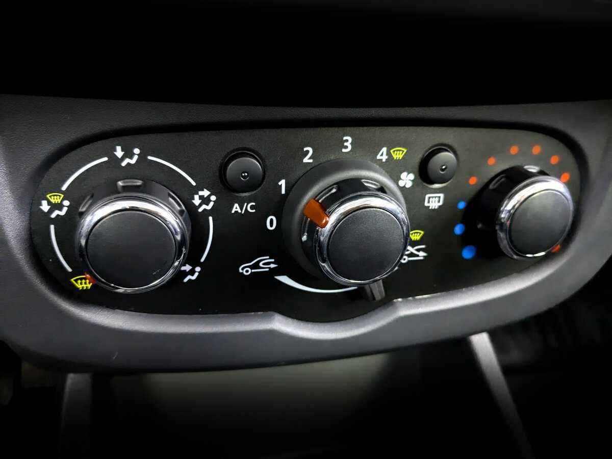 Lada (ВАЗ) Largus с пробегом — 2024 год. Фото: #14