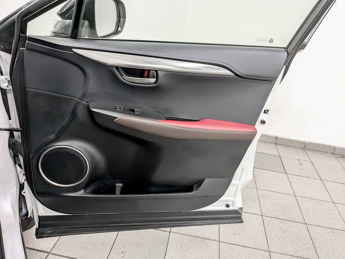 Lexus NX с пробегом — 2018 год. Фото: #23