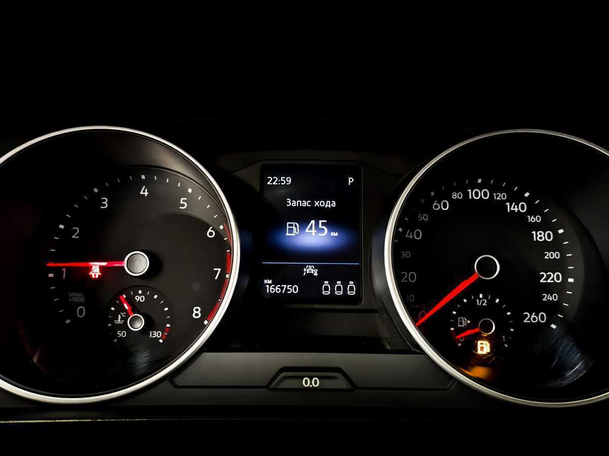 Volkswagen Tiguan с пробегом — 2021 год. Фото: #12