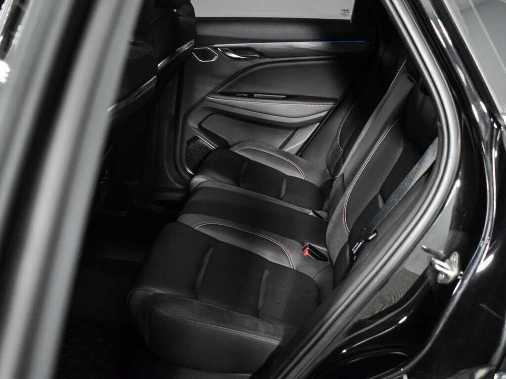 Geely Tugella с пробегом — 2022 год. Фото: #14