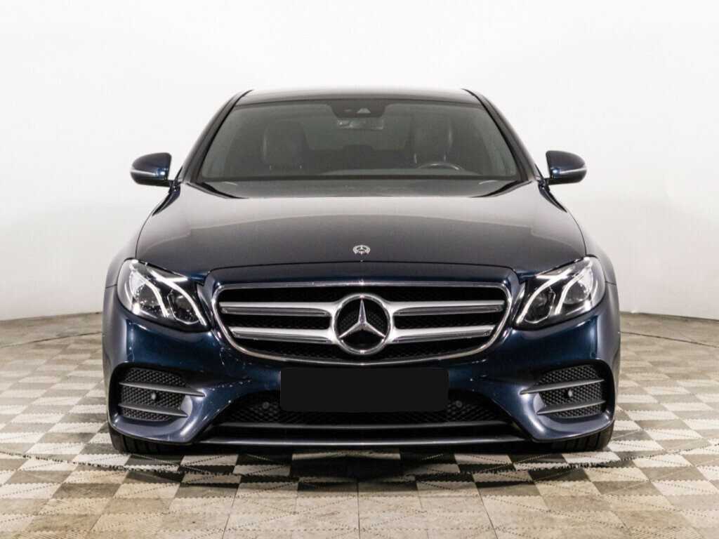 Mercedes-Benz E-Класс с пробегом — 2017 год. Фото: #1