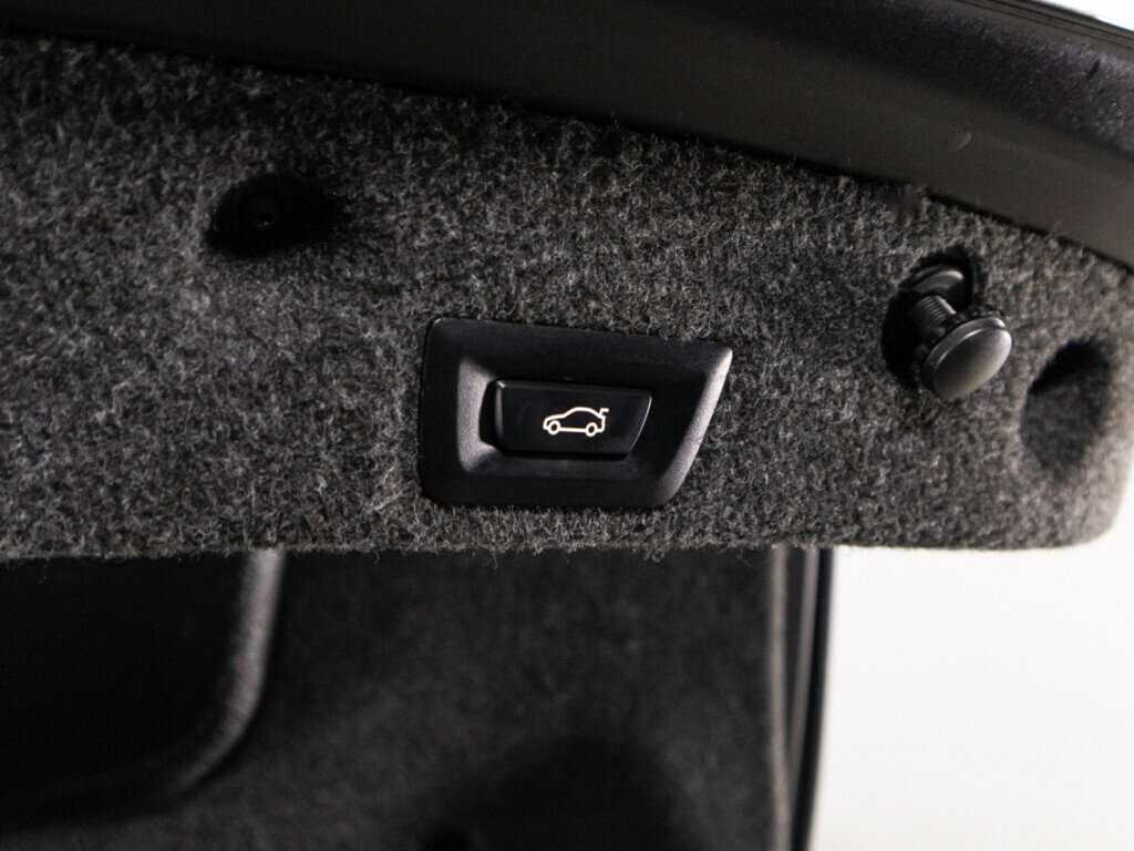 BMW 5 серии с пробегом — 2012 год. Фото: #15