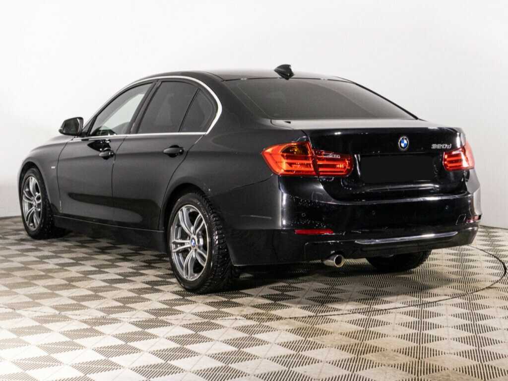 BMW 3 серии с пробегом — 2012 год. Фото: #6