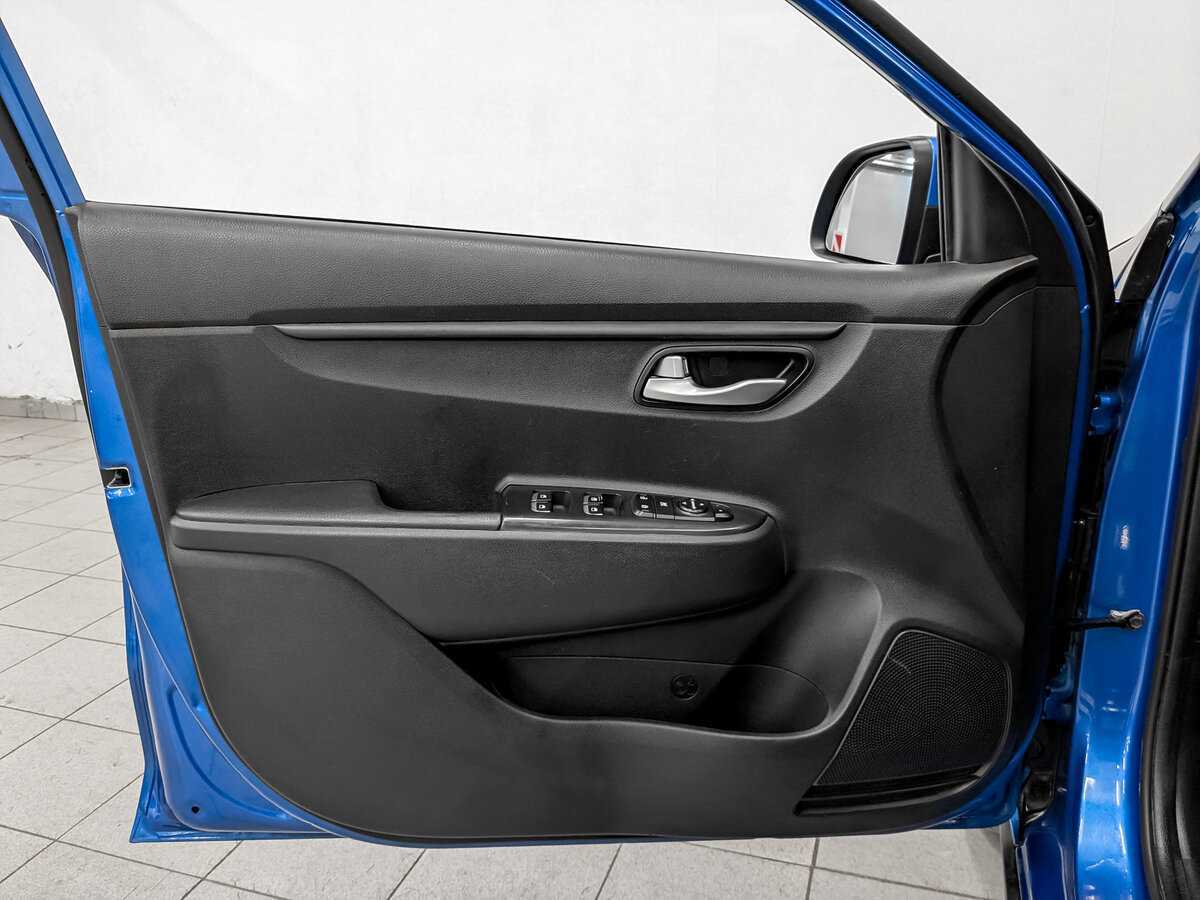 Kia Rio с пробегом — 2020 год. Фото: #16