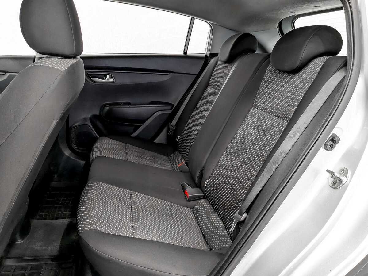 Kia Rio с пробегом — 2020 год. Фото: #11