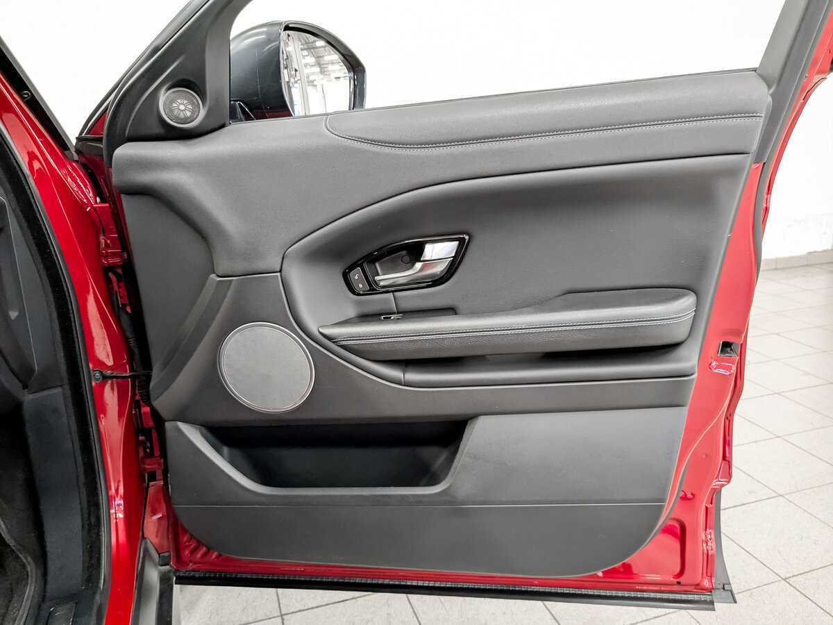 Land Rover Range Rover Evoque с пробегом — 2017 год. Фото: #22