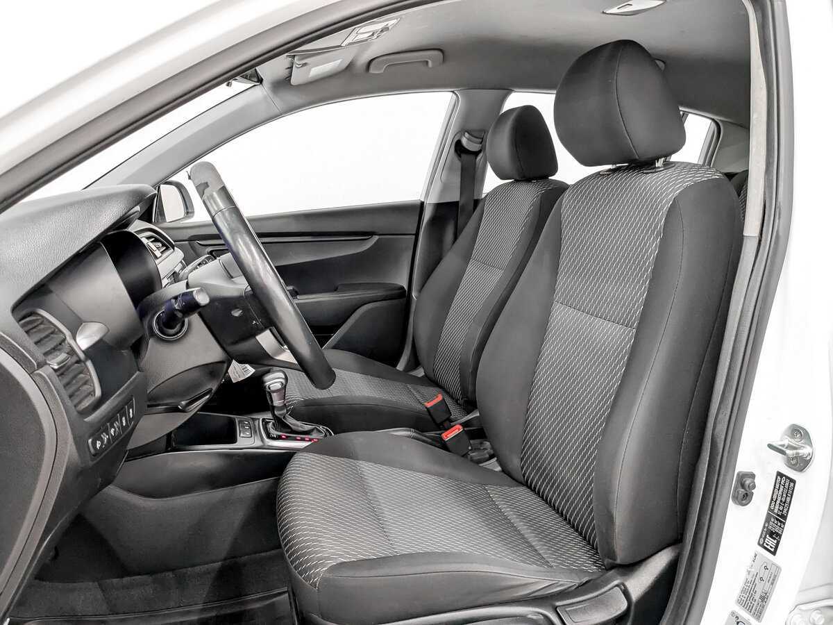 Kia Rio с пробегом — 2020 год. Фото: #16