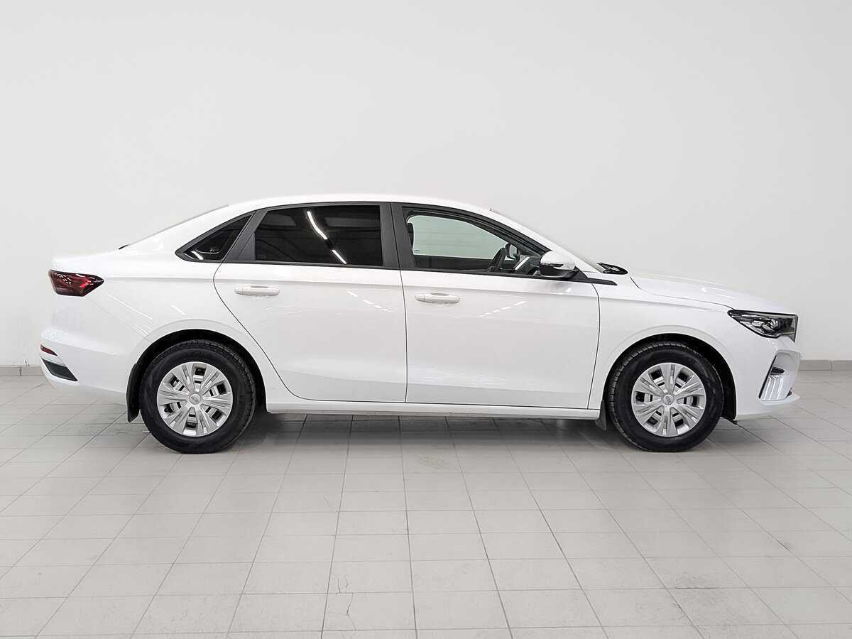 Geely Emgrand с пробегом — 2024 год. Фото: #3