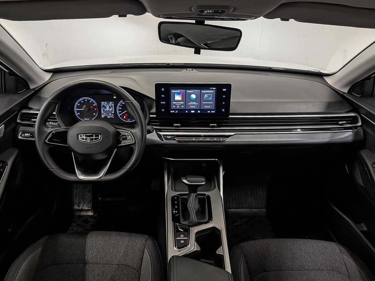 Geely Emgrand с пробегом — 2024 год. Фото: #11