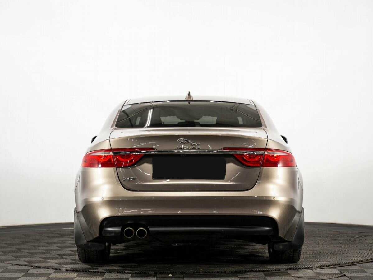 Jaguar XF с пробегом — 2016 год. Фото: #4