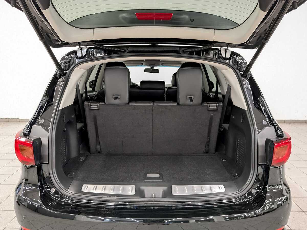 Infiniti QX60 с пробегом — 2018 год. Фото: #9