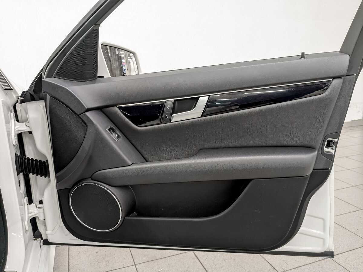 Mercedes-Benz C-Класс с пробегом — 2012 год. Фото: #20