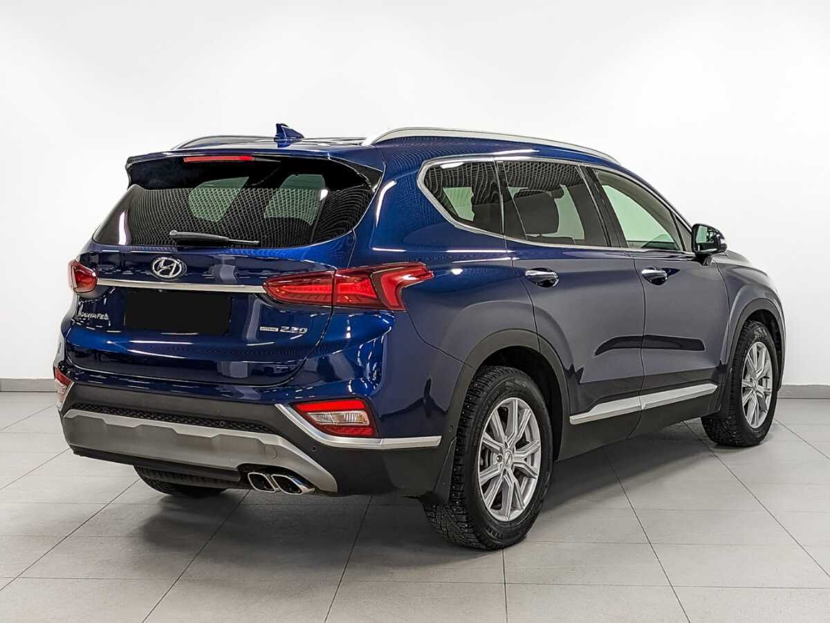 Hyundai Santa Fe с пробегом — 2018 год. Фото: #4