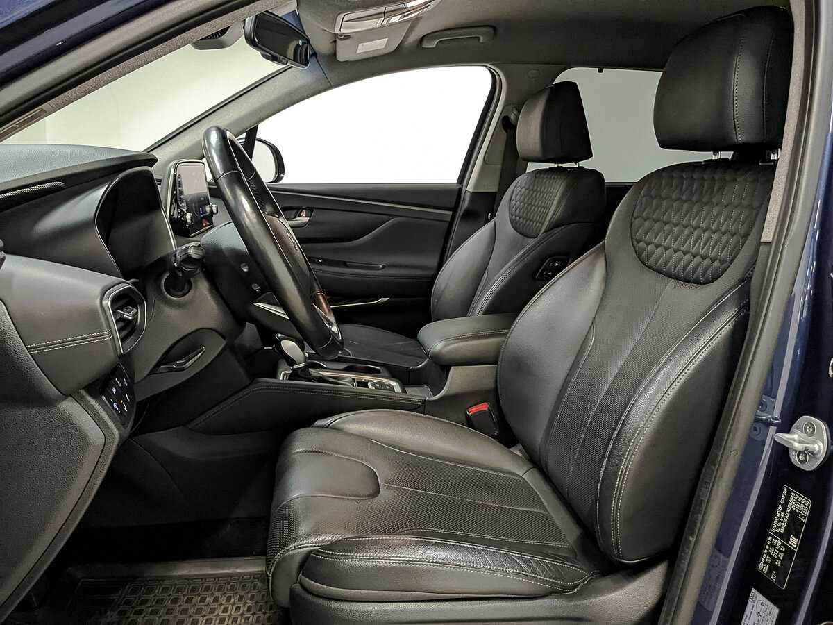 Hyundai Santa Fe с пробегом — 2018 год. Фото: #17