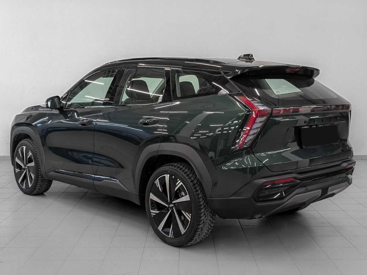 Geely Atlas с пробегом — 2024 год. Фото: #6