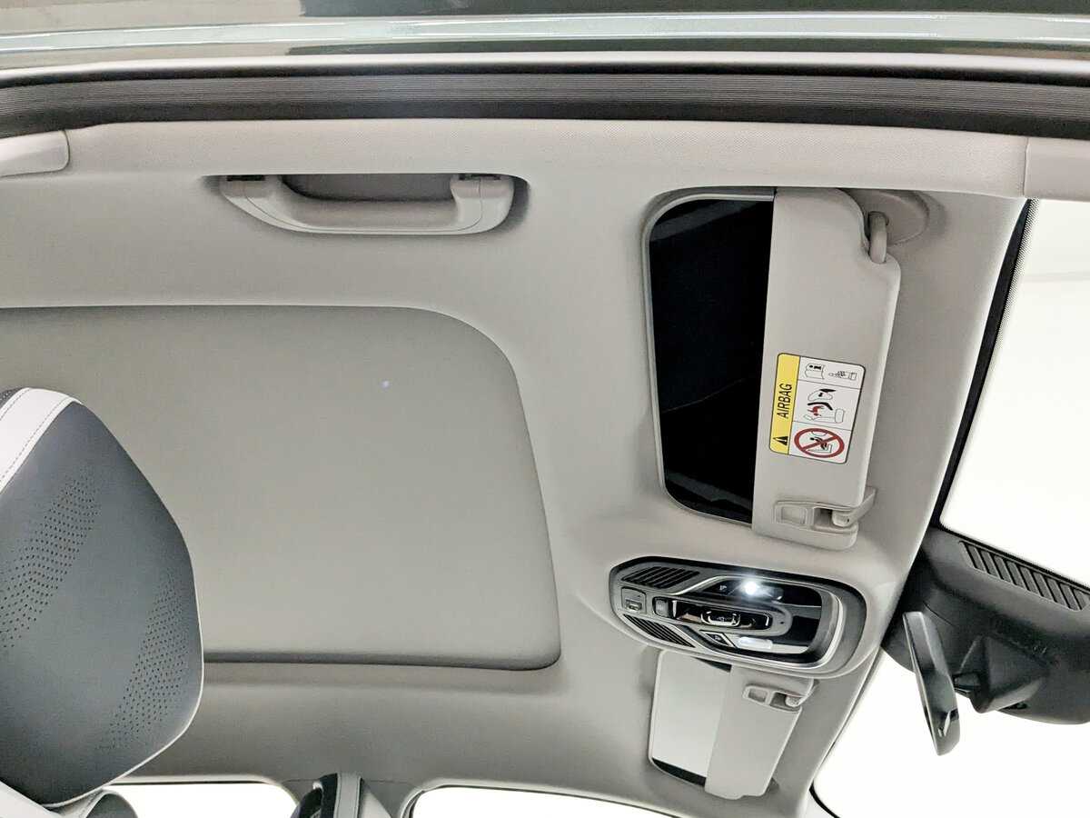 Geely Atlas с пробегом — 2024 год. Фото: #20