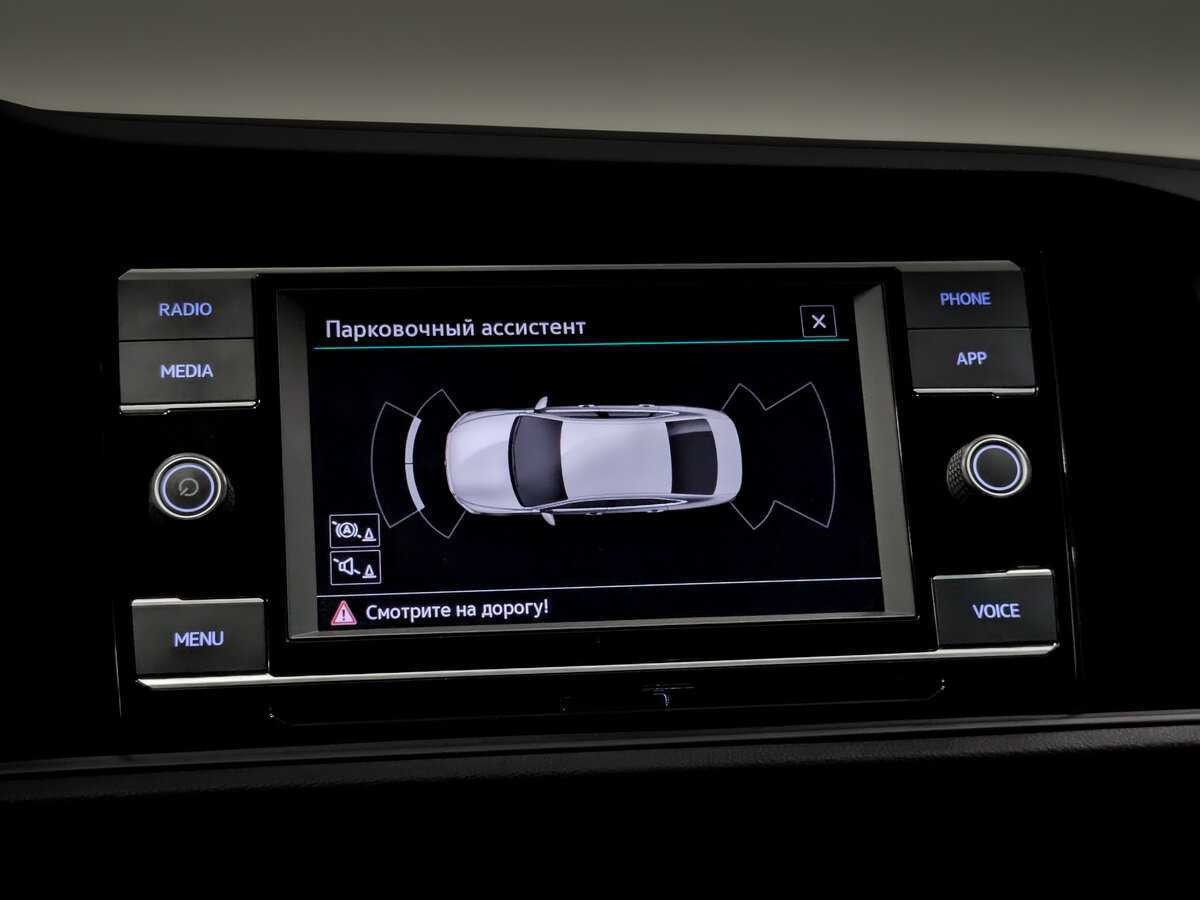 Volkswagen Jetta с пробегом — 2020 год. Фото: #25