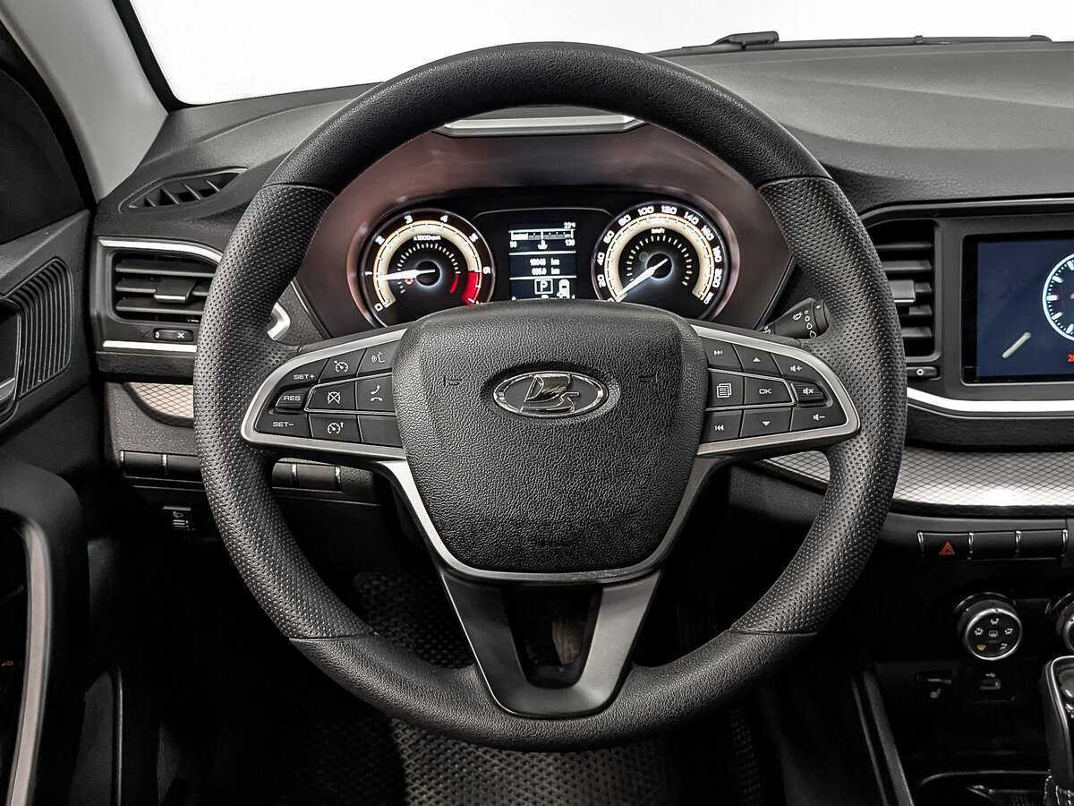 Lada (ВАЗ) Vesta с пробегом — 2024 год. Фото: #21