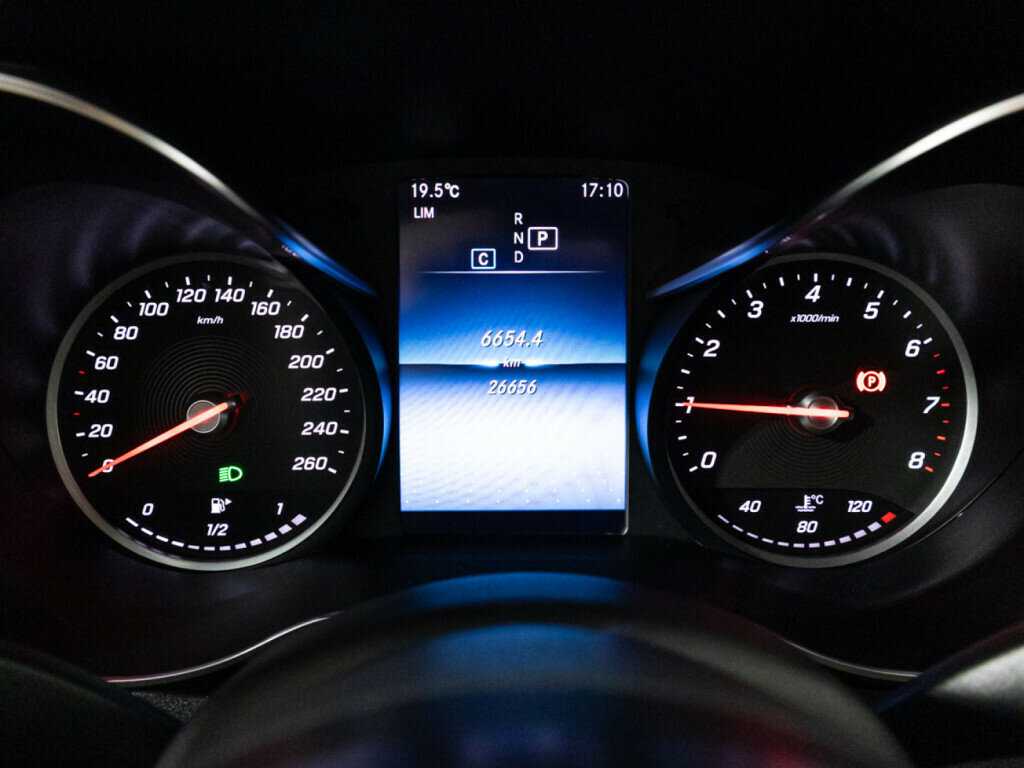 Mercedes-Benz C-Класс с пробегом — 2019 год. Фото: #11