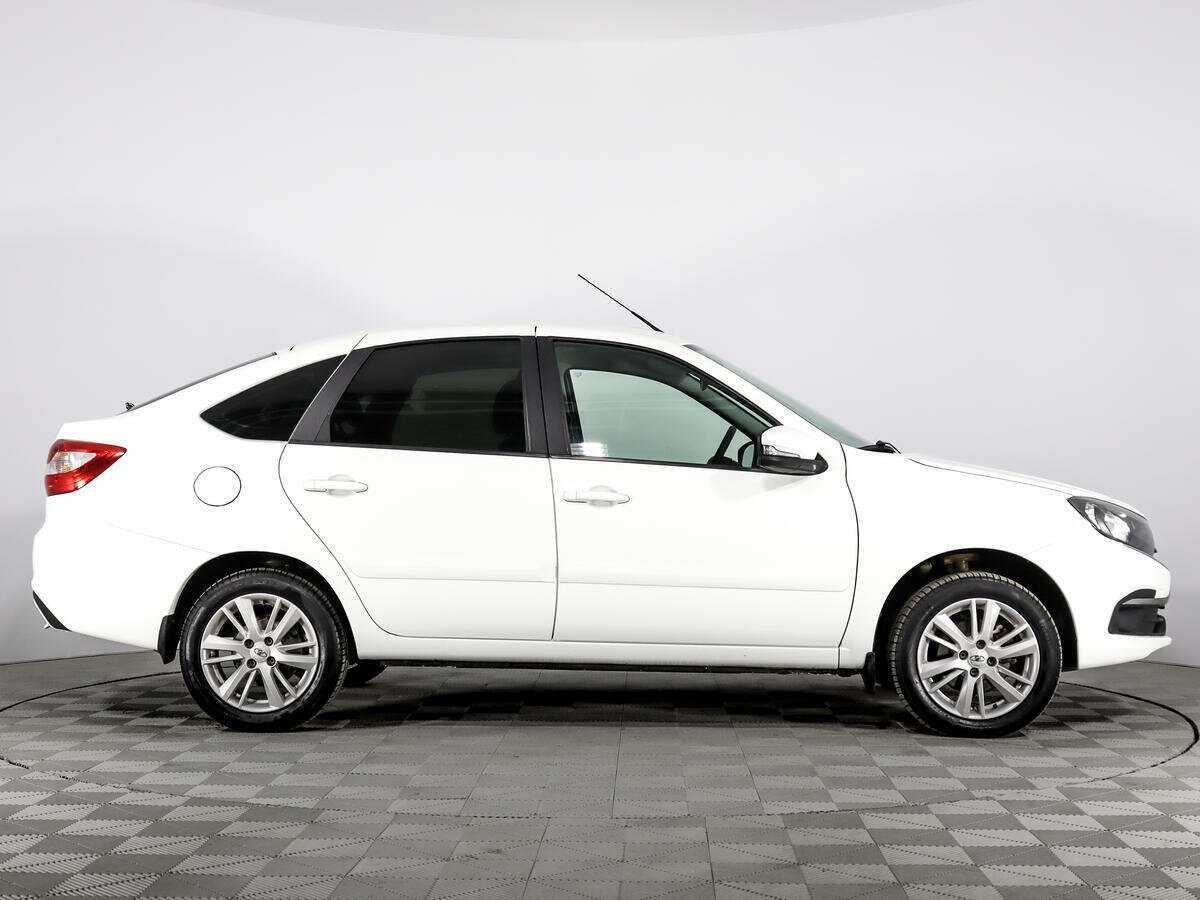 Lada (ВАЗ) Granta с пробегом — 2019 год. Фото: #3