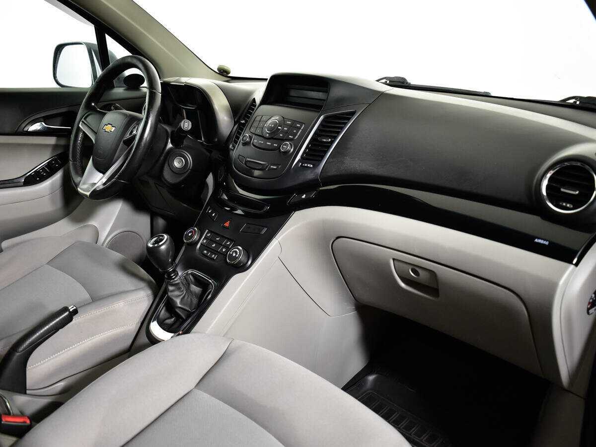 Chevrolet Orlando с пробегом — 2013 год. Фото: #5