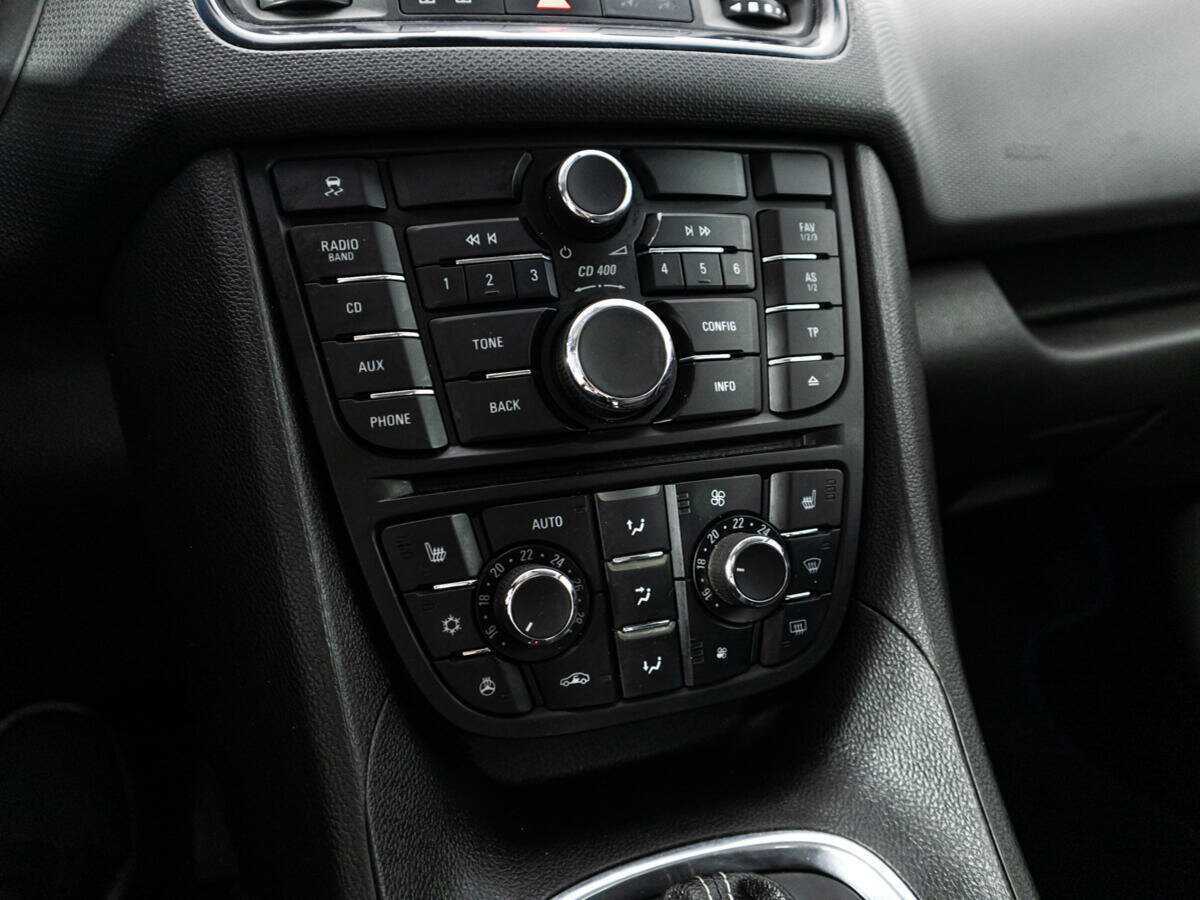 Opel Meriva с пробегом — 2013 год. Фото: #14