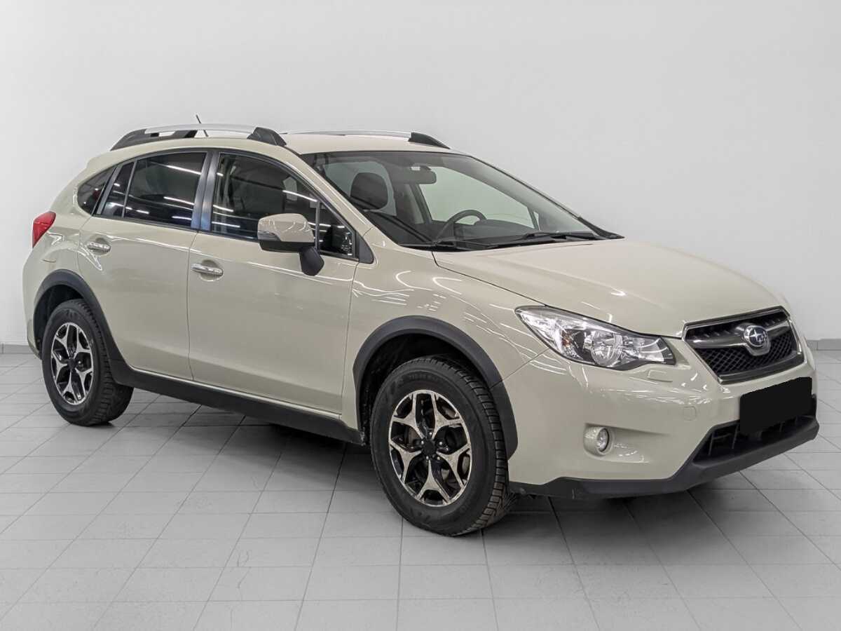 Subaru XV с пробегом — 2013 год. Фото: #2