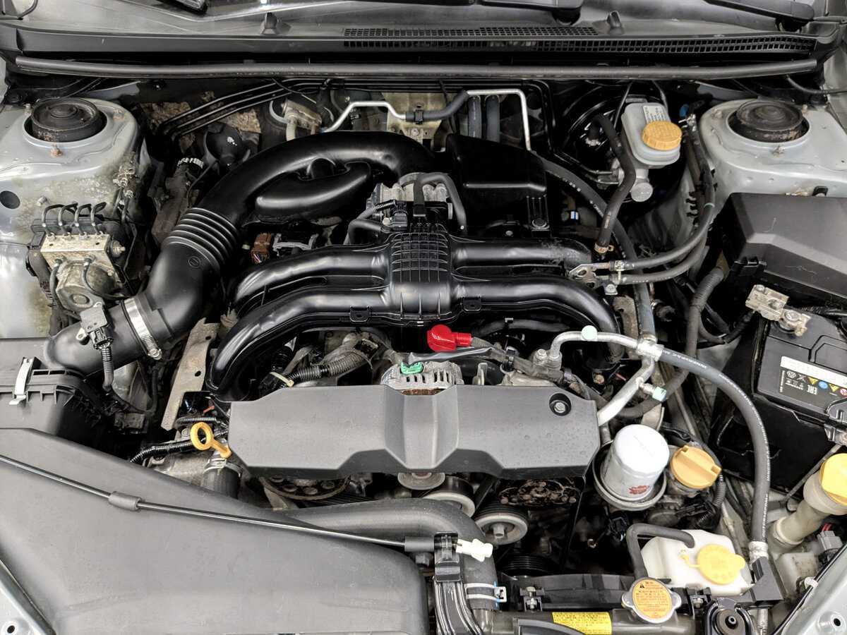 Subaru XV с пробегом — 2013 год. Фото: #8