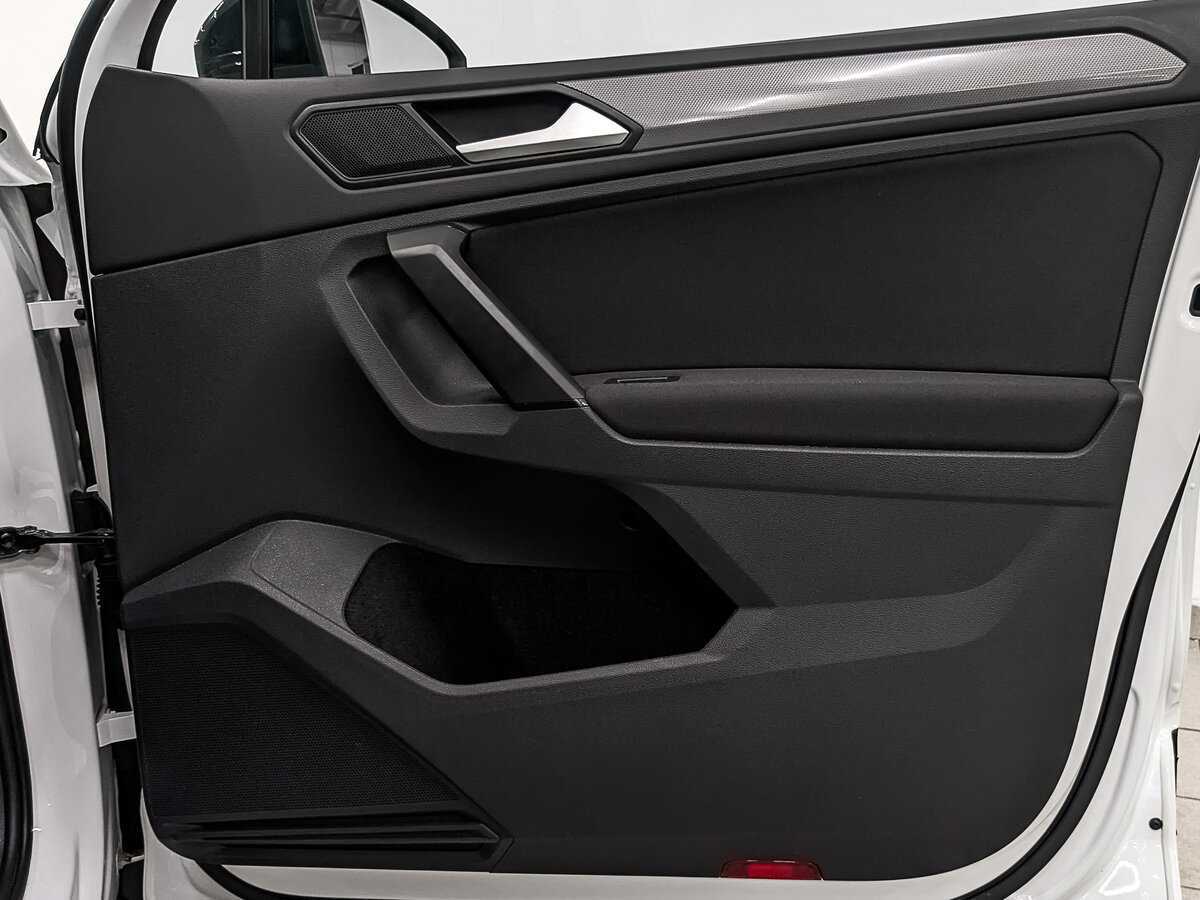 Volkswagen Tiguan с пробегом — 2020 год. Фото: #24