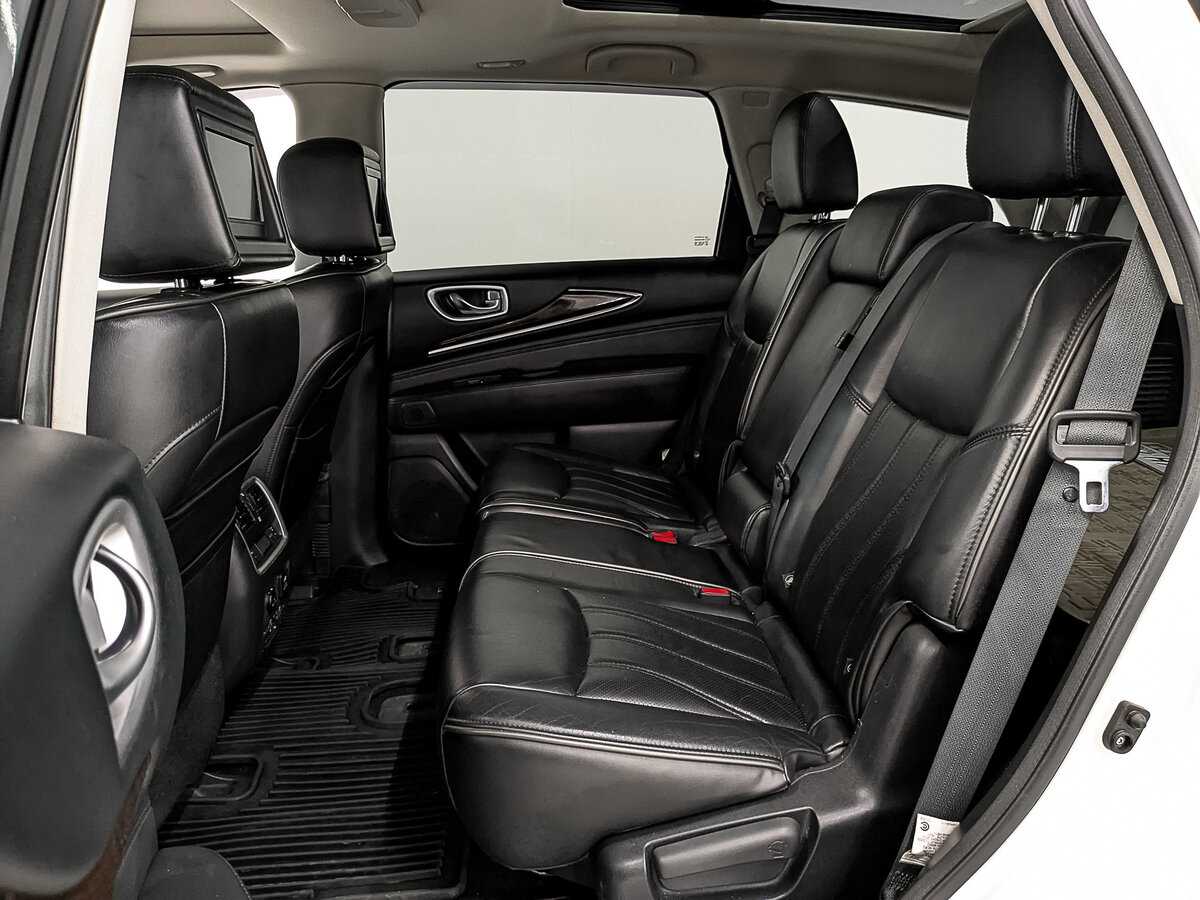 Infiniti QX60 с пробегом — 2014 год. Фото: #17