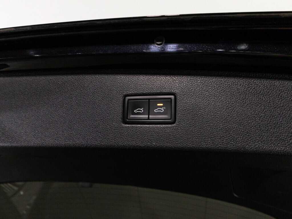 Volkswagen Tiguan с пробегом — 2020 год. Фото: #15