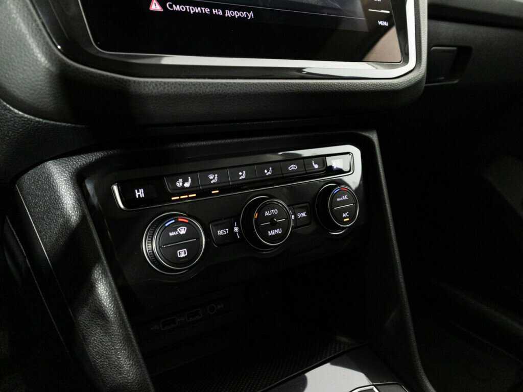 Volkswagen Tiguan с пробегом — 2020 год. Фото: #17