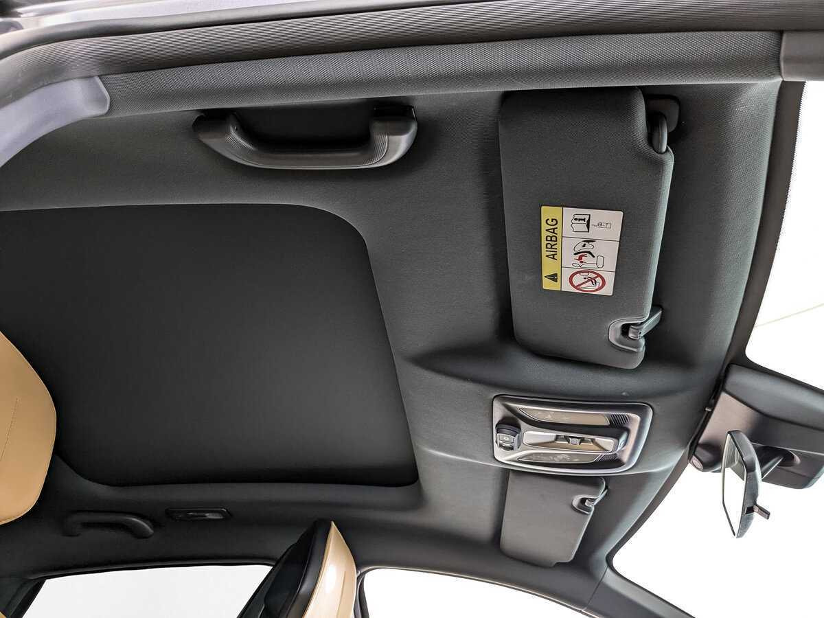 Changan UNI-V с пробегом — 2022 год. Фото: #21