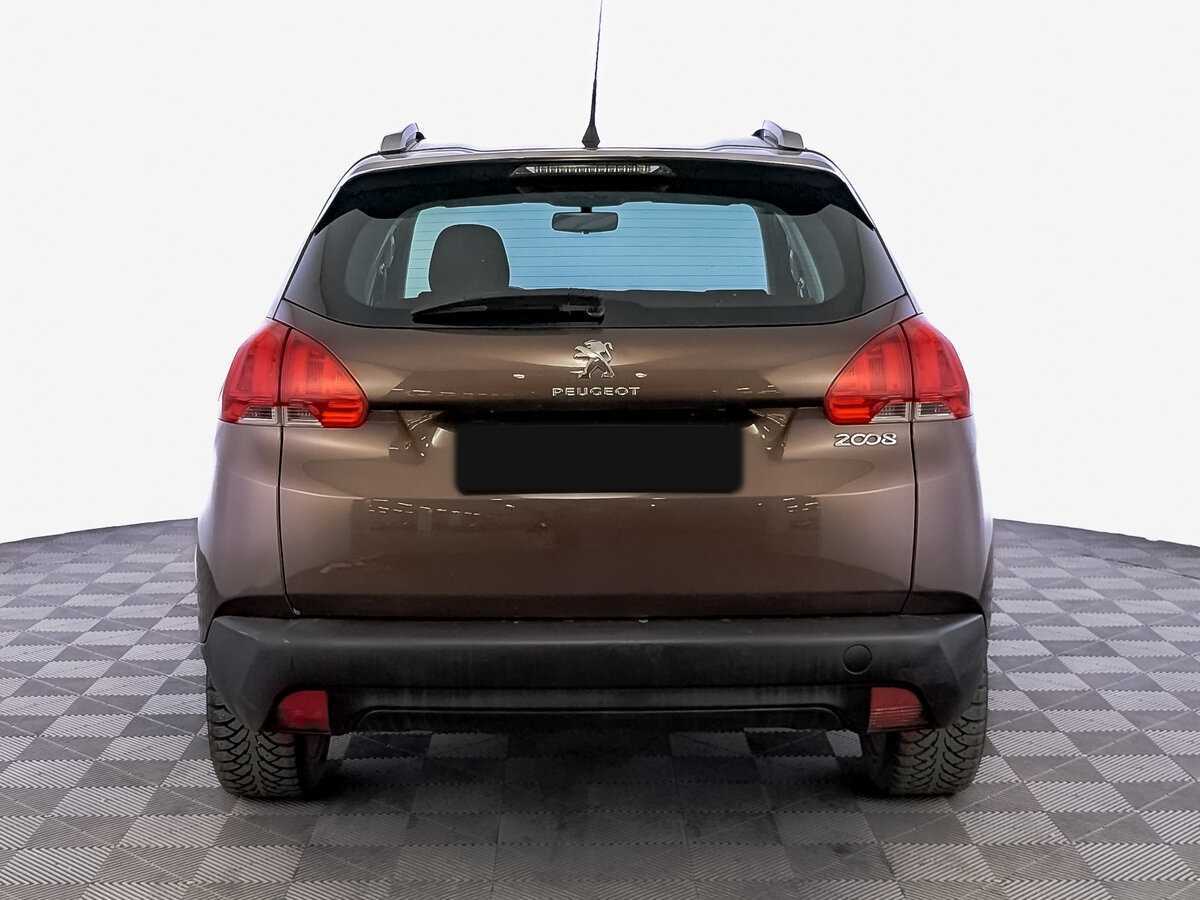 Peugeot 2008 с пробегом — 2014 год. Фото: #5