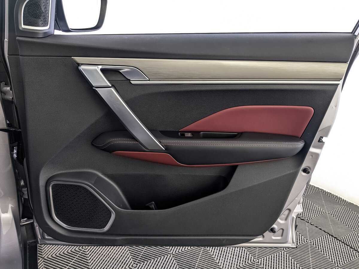 Geely Coolray с пробегом — 2023 год. Фото: #22