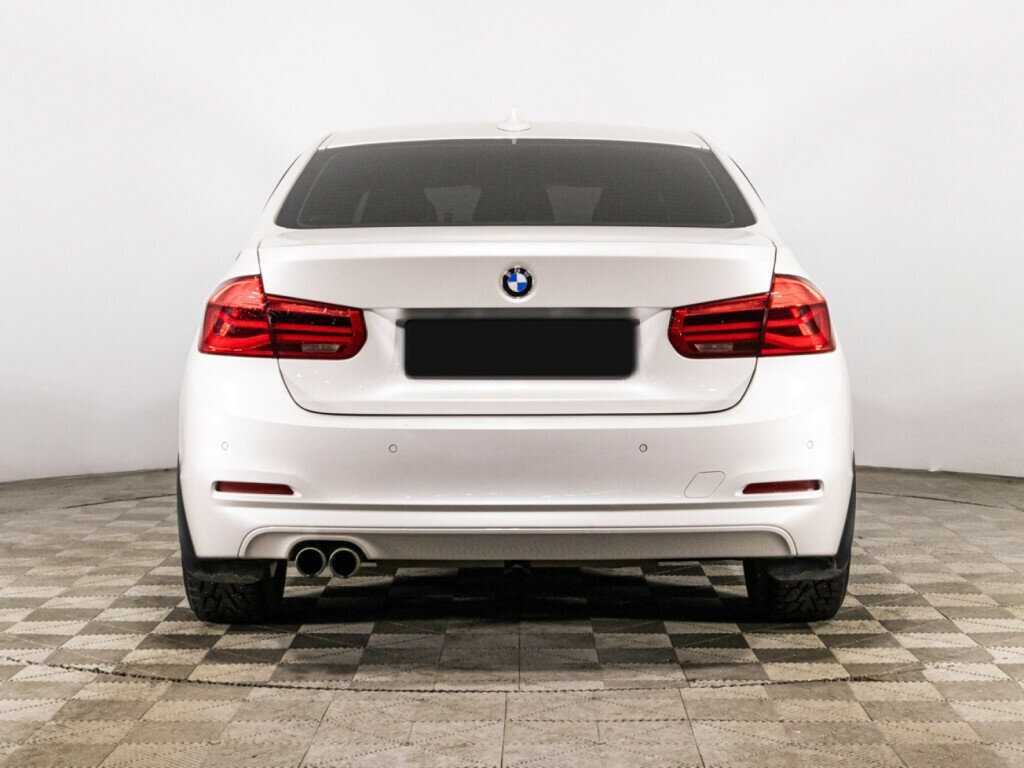 BMW 3 серии с пробегом — 2016 год. Фото: #5
