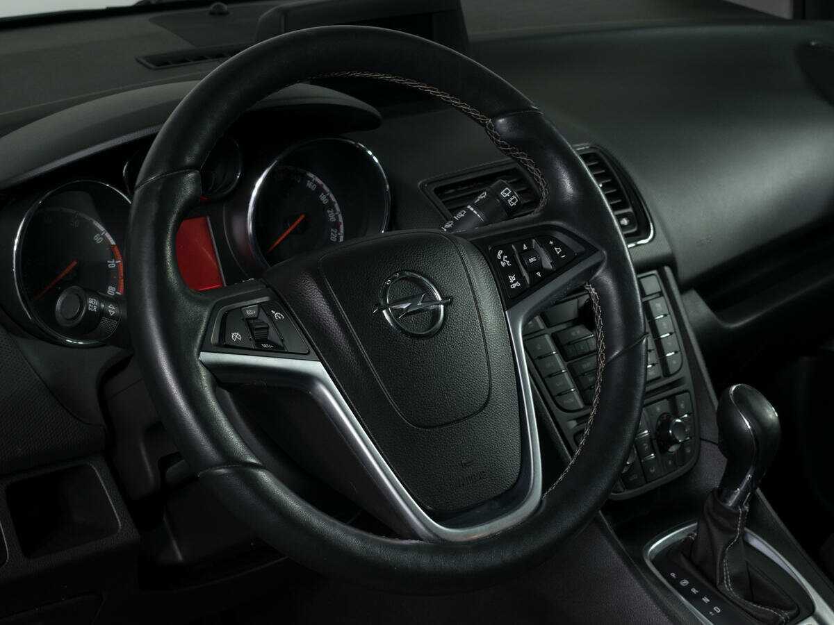 Opel Meriva с пробегом — 2014 год. Фото: #12