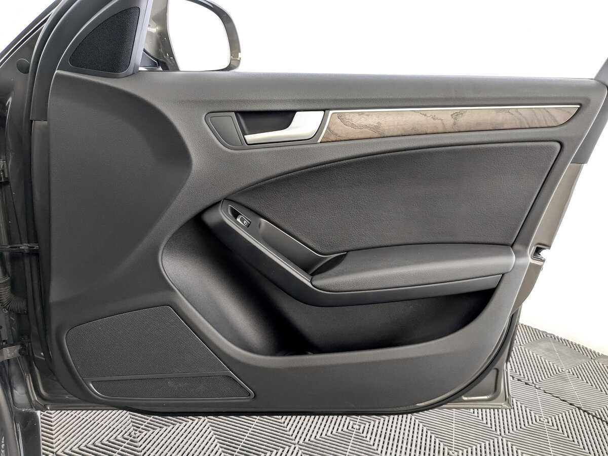 Audi A4 с пробегом — 2015 год. Фото: #23