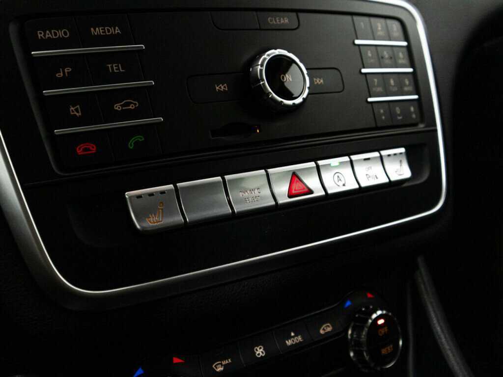 Mercedes-Benz CLA с пробегом — 2017 год. Фото: #15