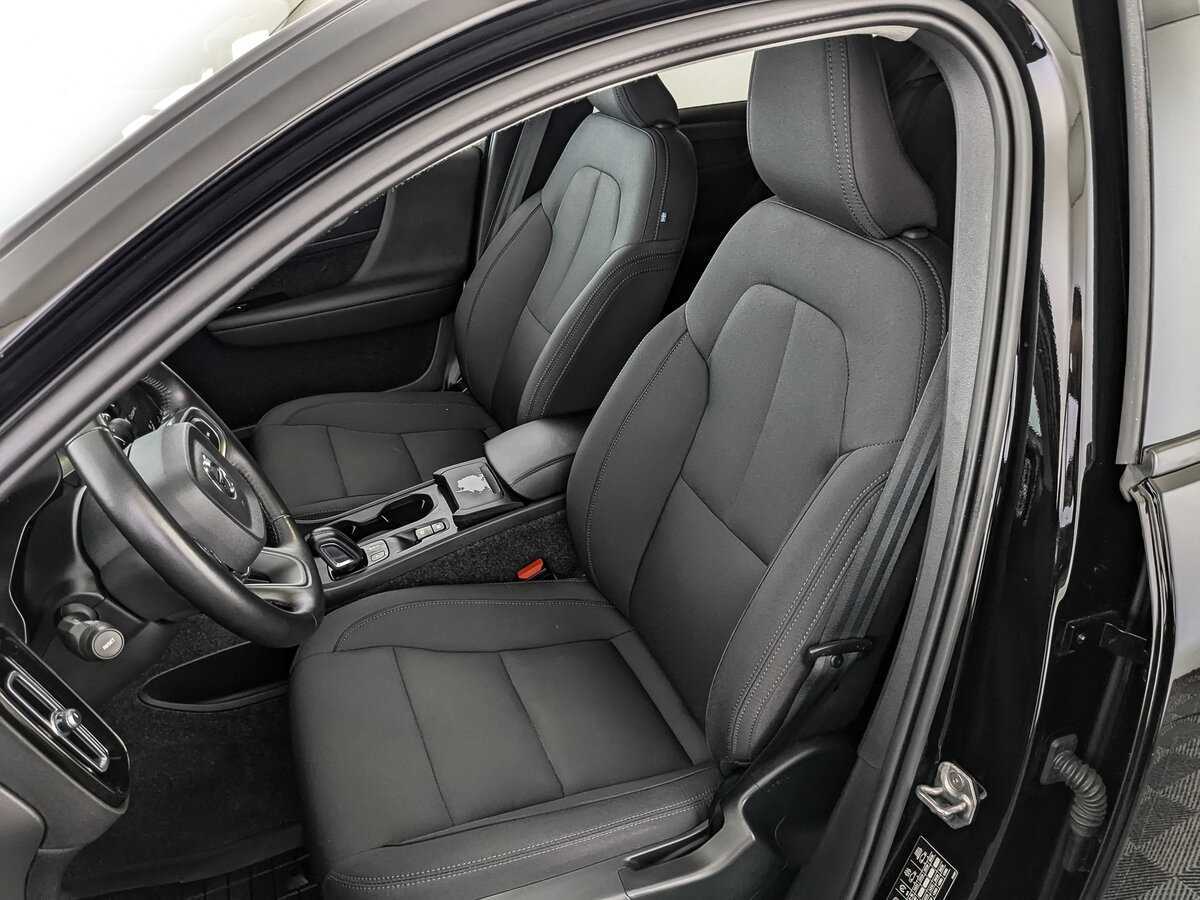 Volvo XC40 с пробегом — 2021 год. Фото: #19