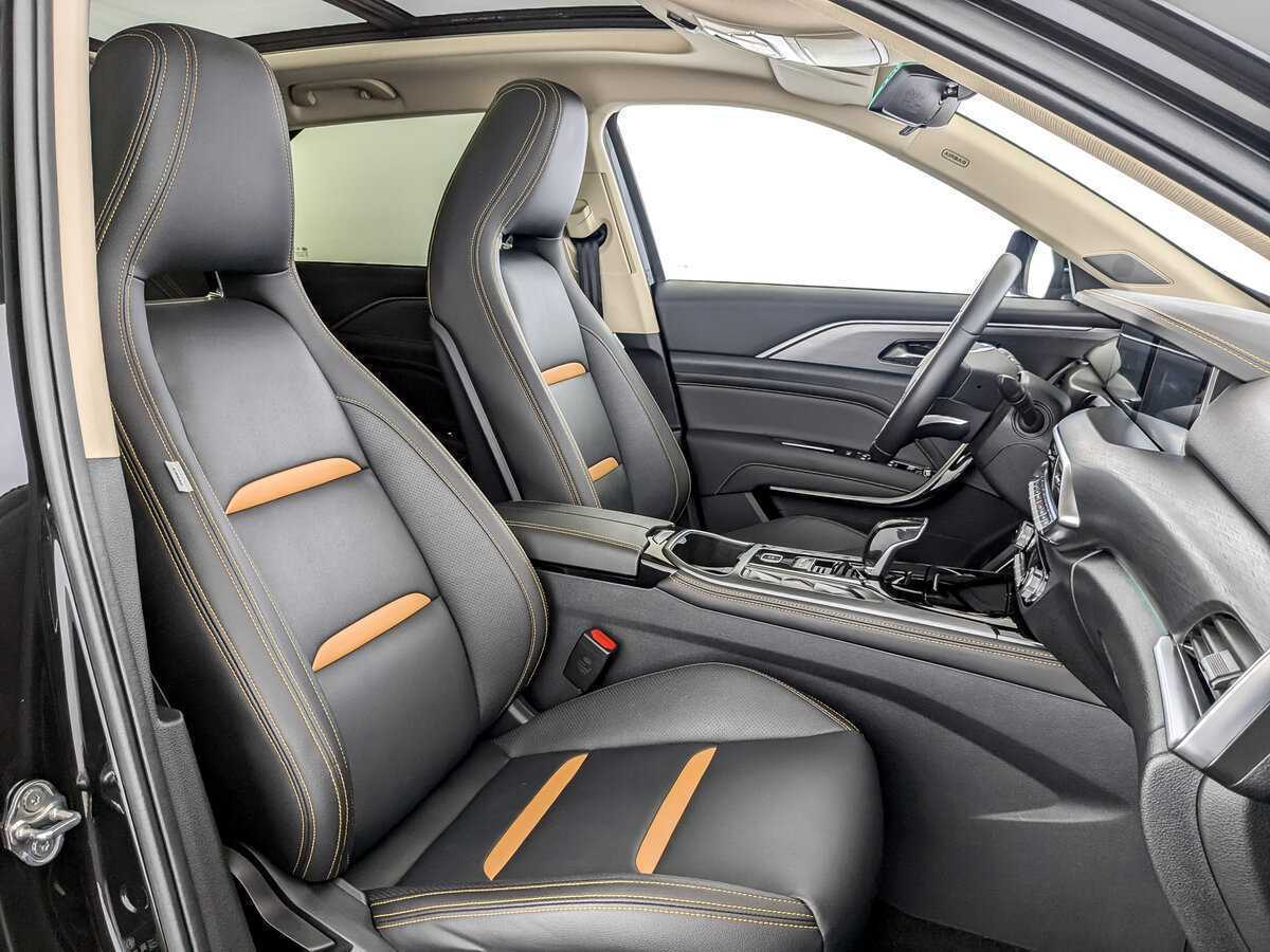 FAW Bestune T77 с пробегом — 2022 год. Фото: #22