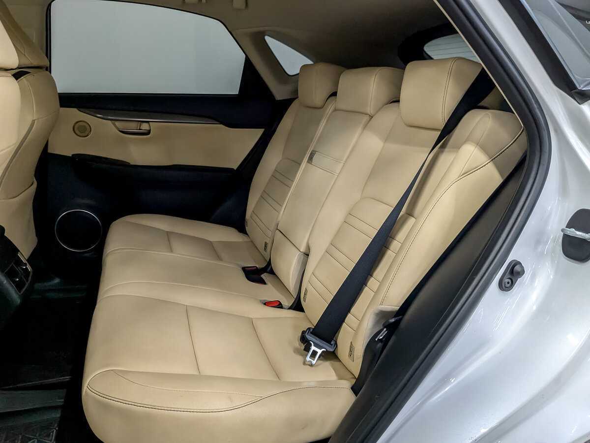 Lexus NX с пробегом — 2016 год. Фото: #11