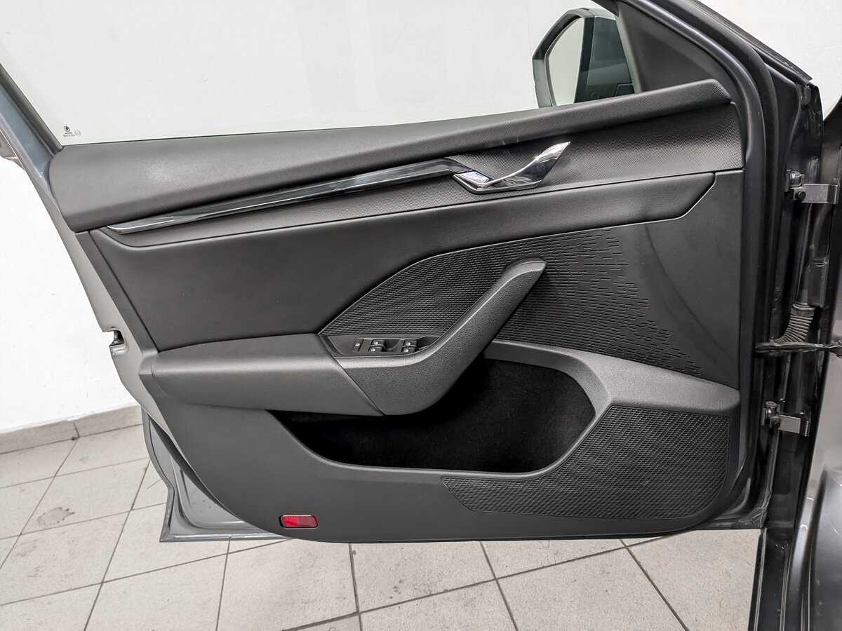 Skoda Octavia с пробегом — 2021 год. Фото: #18
