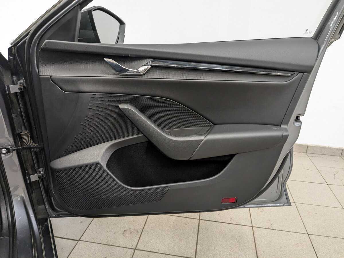 Skoda Octavia с пробегом — 2021 год. Фото: #23