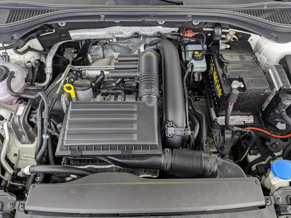 Skoda Superb с пробегом — 2018 год. Фото: #8