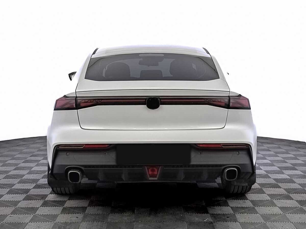 Changan UNI-V с пробегом — 2023 год. Фото: #5