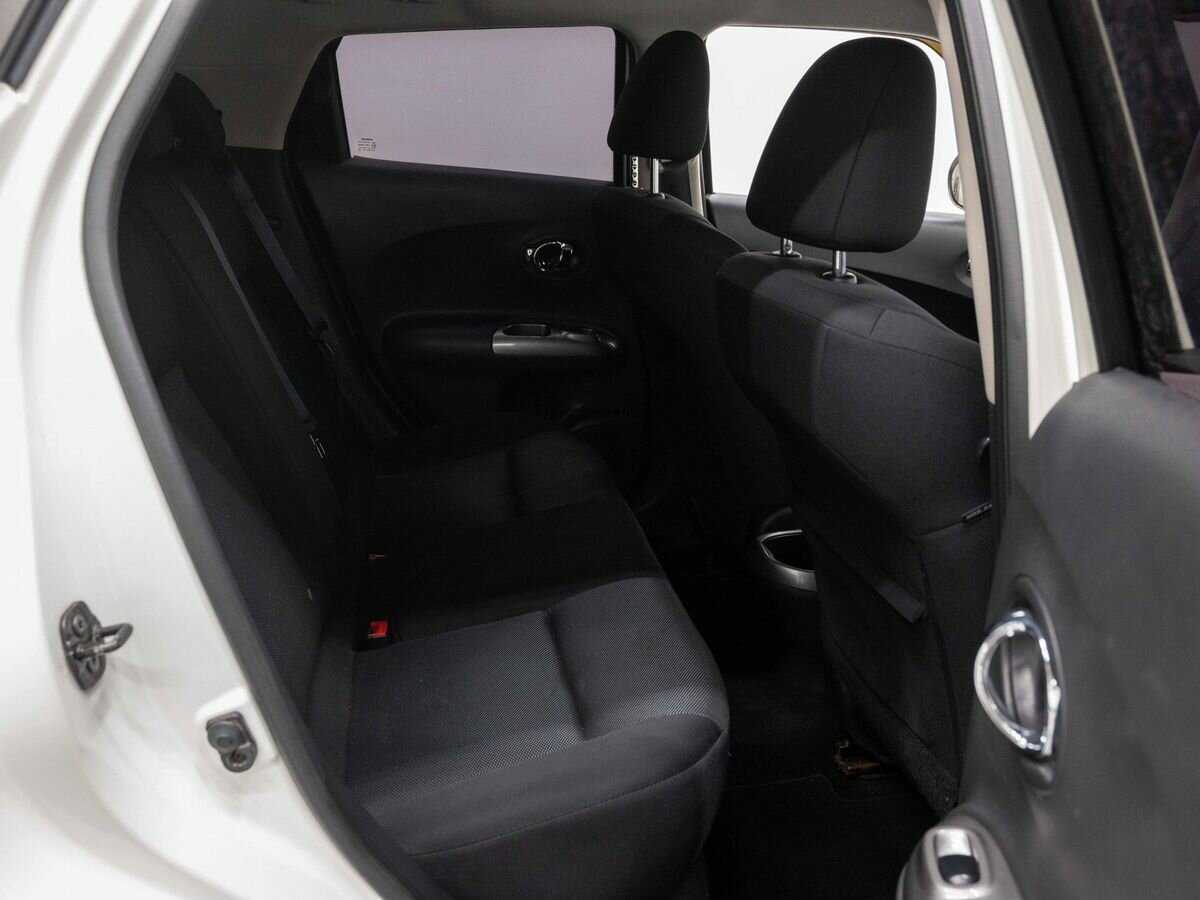 Nissan Juke с пробегом — 2012 год. Фото: #11